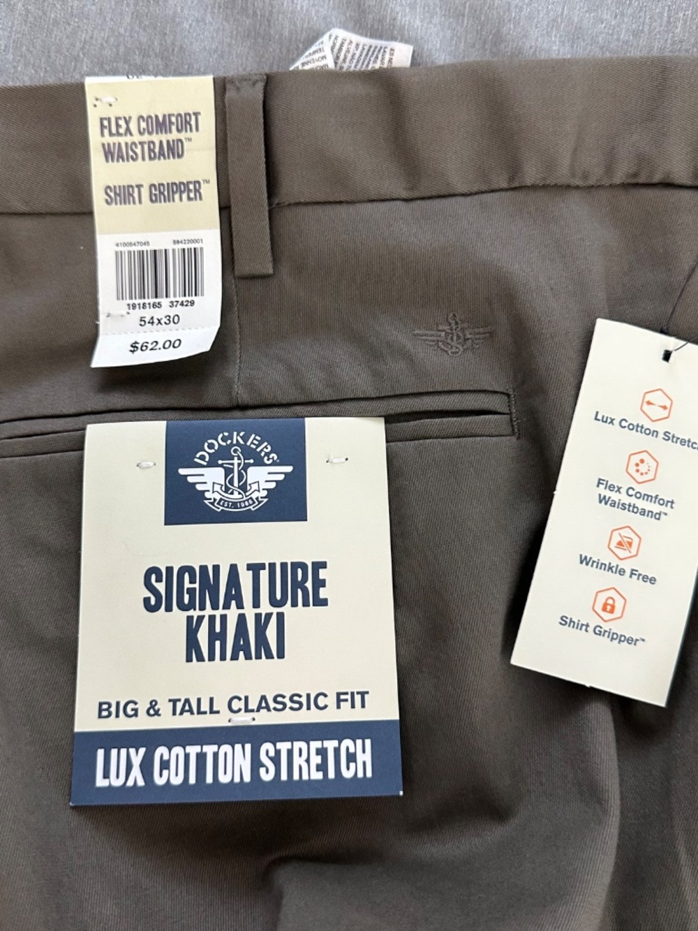 NEW Men’s 54x30 Dockers Signature Khakis Flex Comfort Waistband Shirt Gripper - Picture 6 of 10